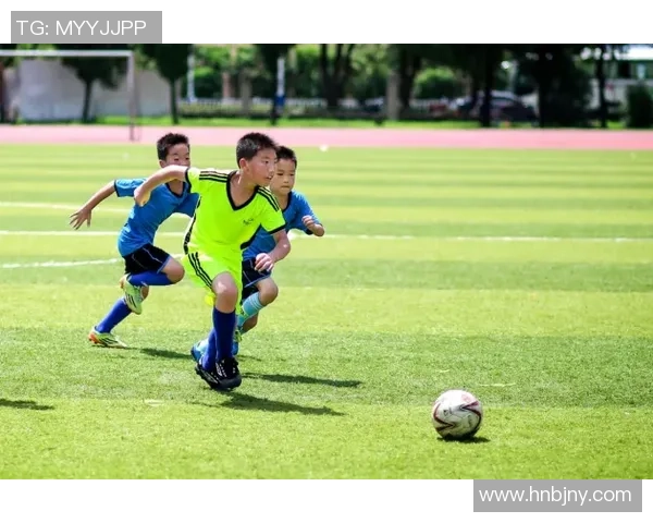 成都足球队意识变革引发热议推动地方足球发展新思路 成都足球队意识变革引发热议推动地方足球发展新思路